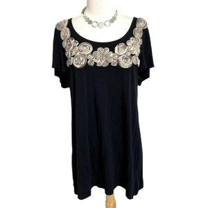 Style & Co black tunic with 3D cream flowers top